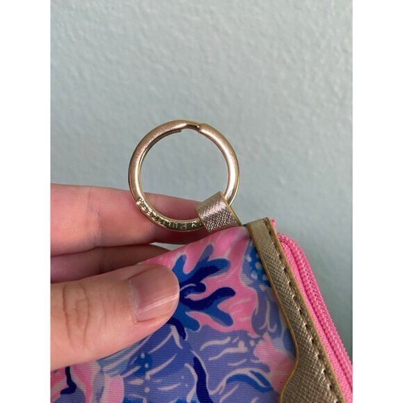 Lilly‎ Pulitzer Blue and Pink Patterned Coin Card Wallet Keychain - Picture 6 of 6